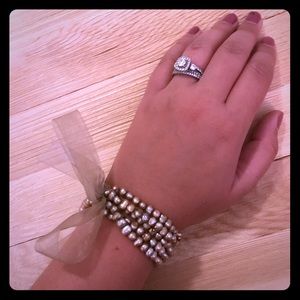 Fresh water pearl bracelet